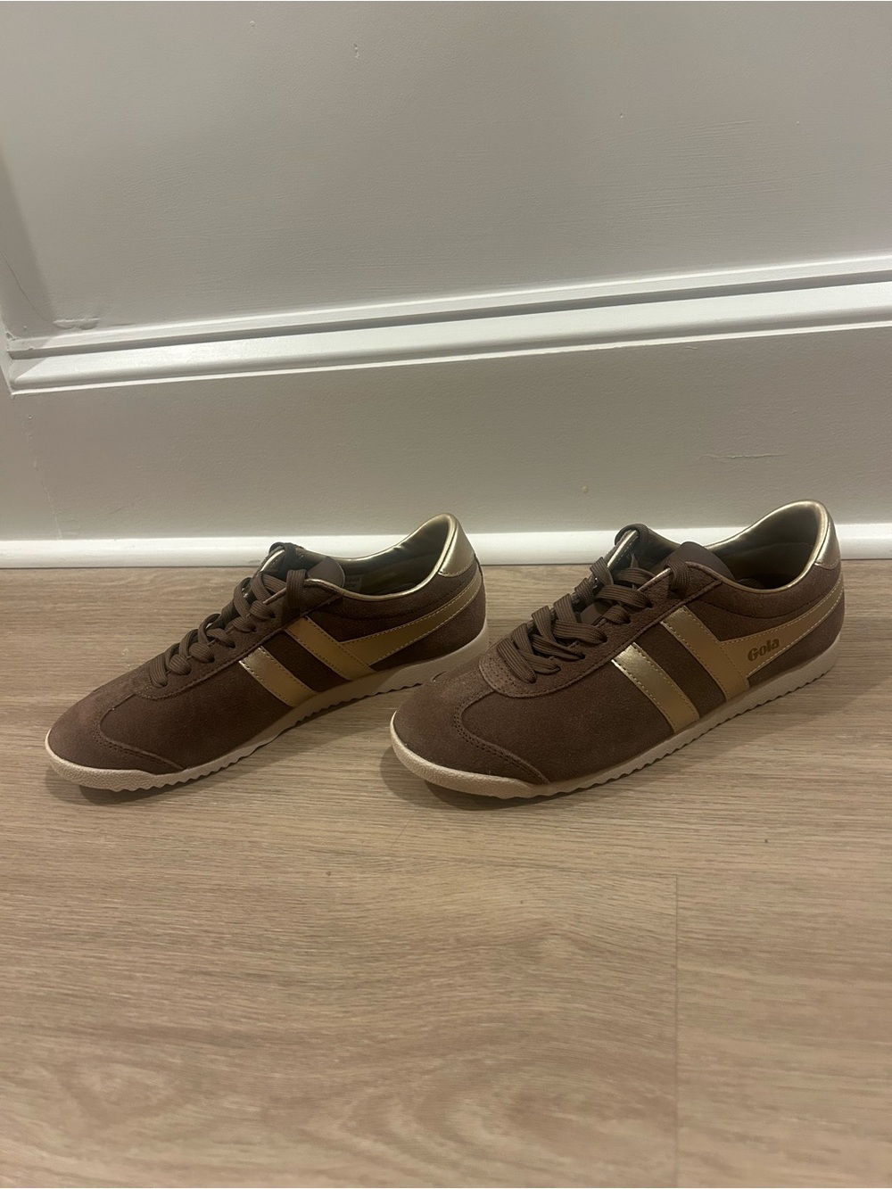 Gola Brown and Gold Classic Women's Sneakers
